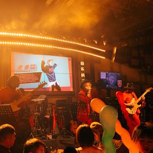 黄毛女❌18禁视频网站在线
